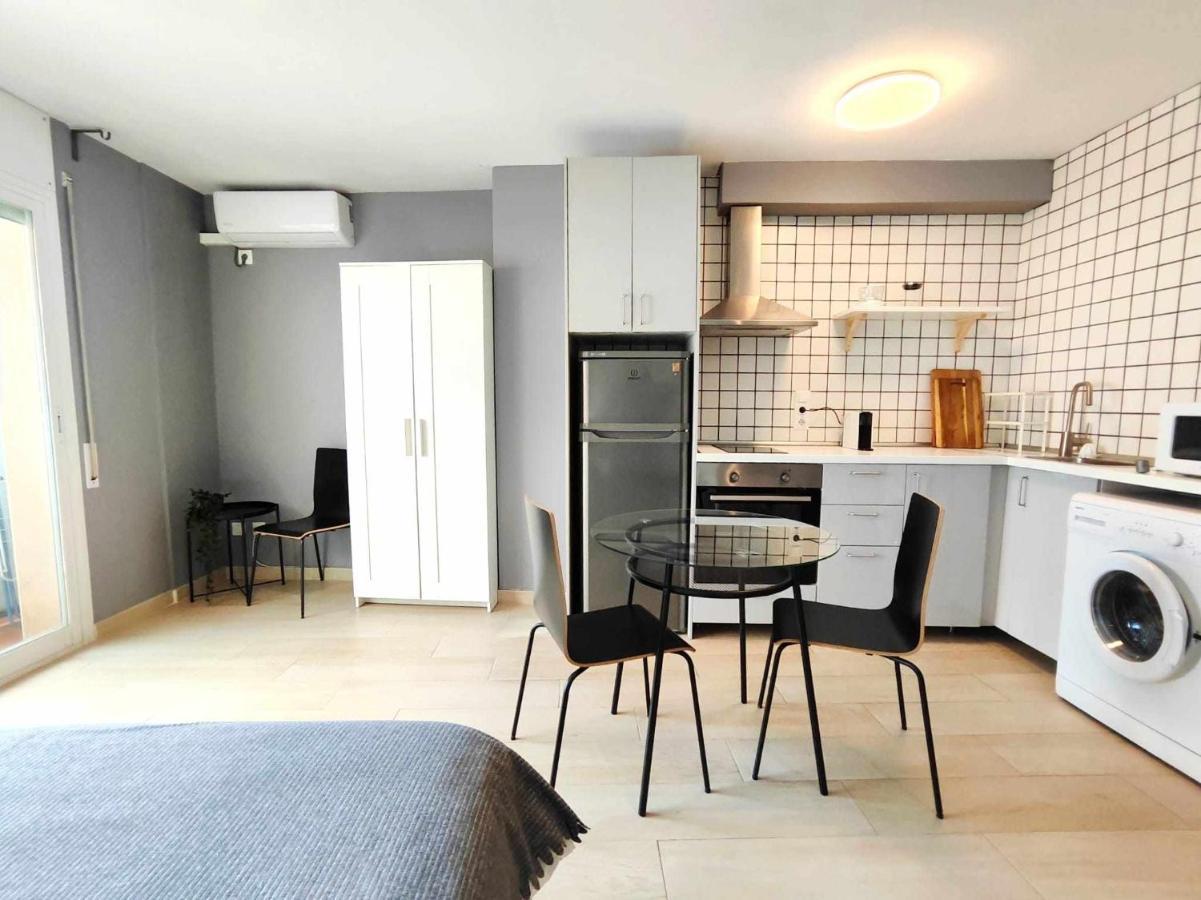 Mazi Apartments Suite マタロー エクステリア 写真