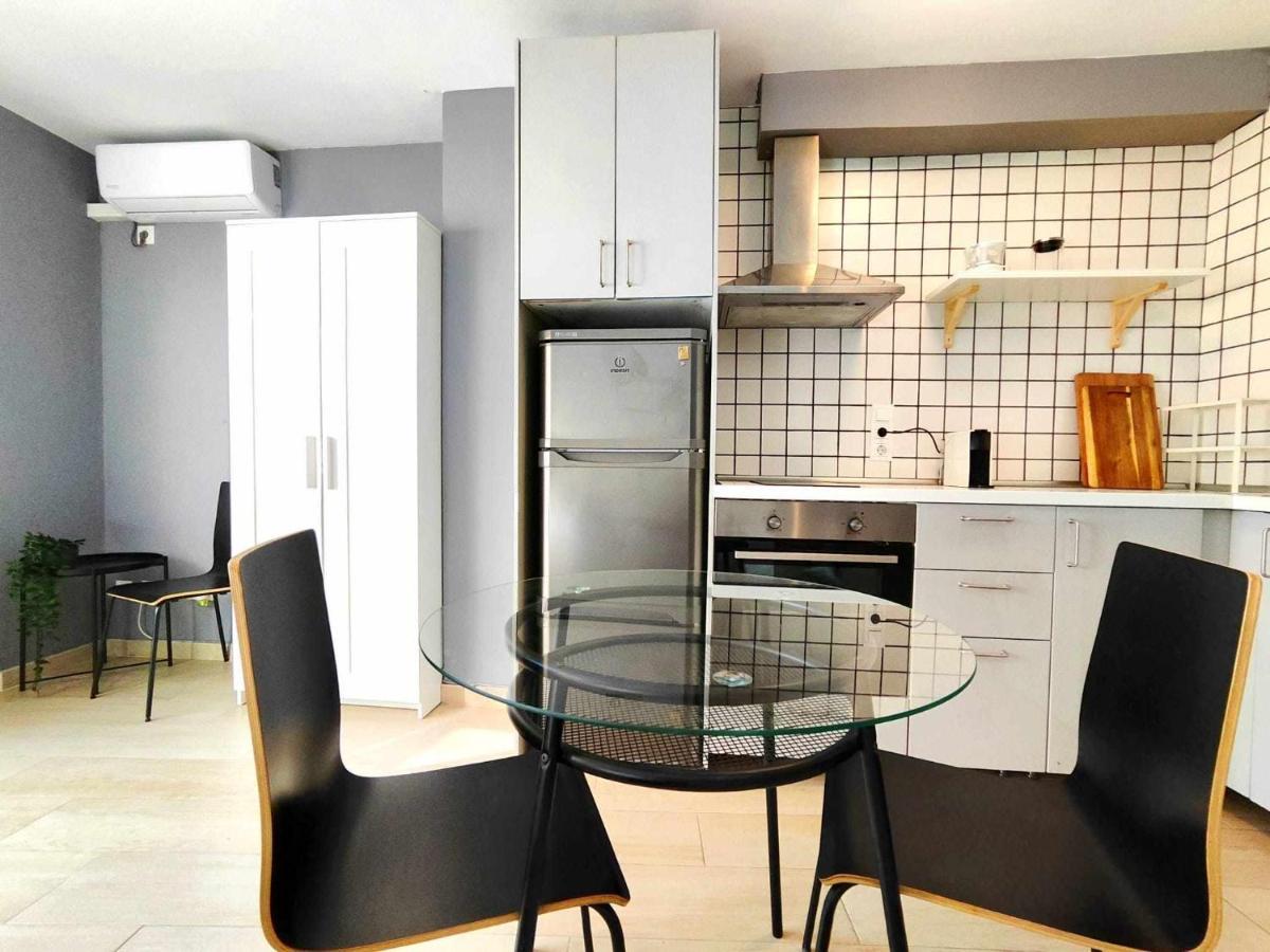 Mazi Apartments Suite マタロー エクステリア 写真
